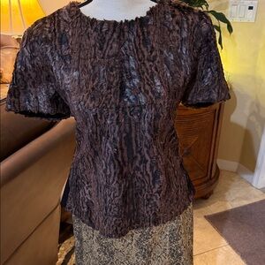 Women's Brown Textured Short-Sleeve Blouse